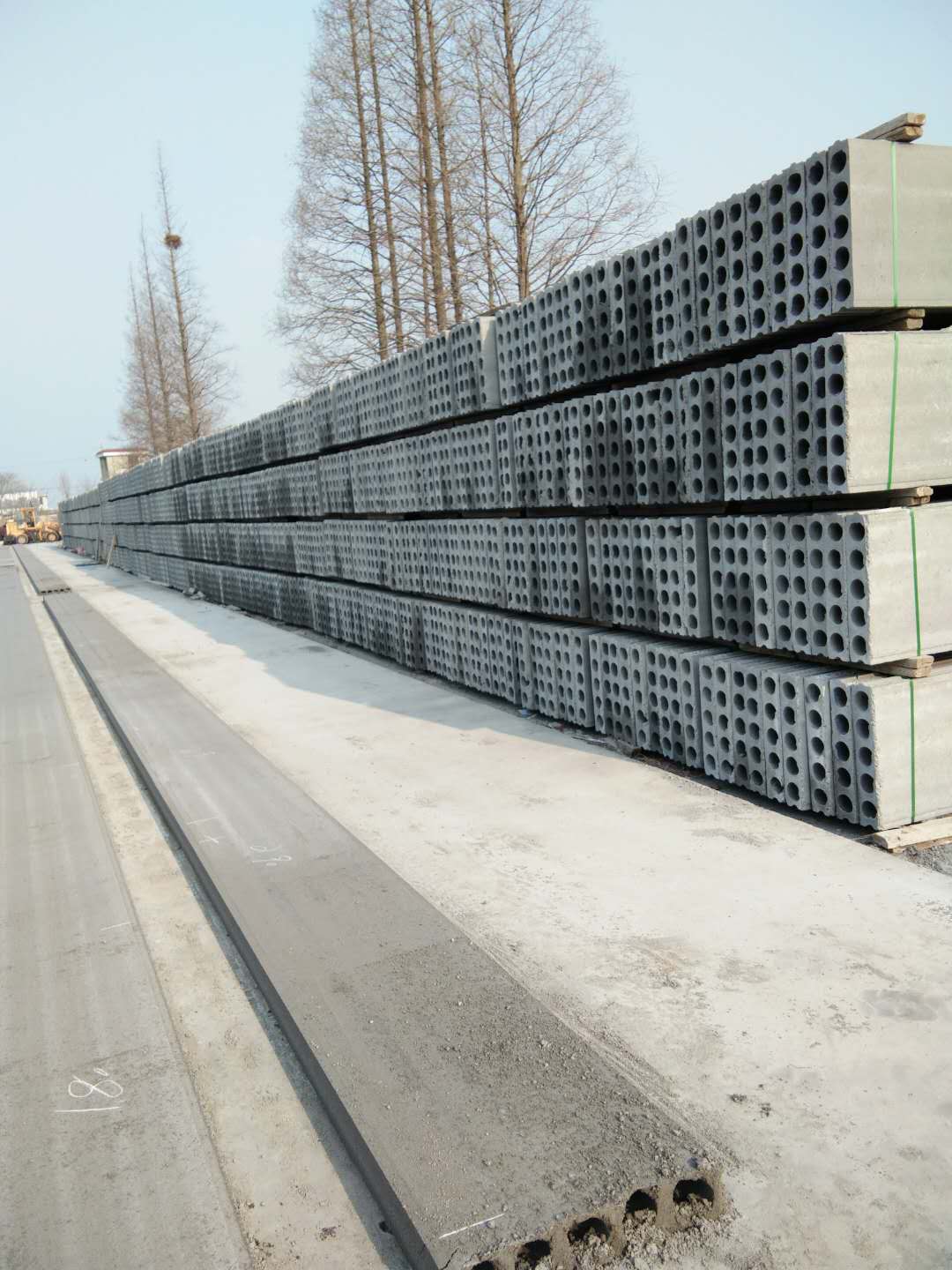 輕(qing)質(zhi)牆闆