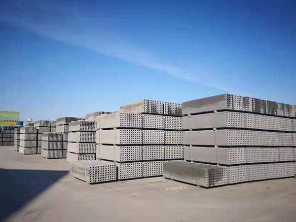 蒸(zheng)壓陶(tao)粒混凝(ning)土牆(qiang)闆